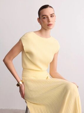 Commense Cap Sleeve Ribbed Knit Top